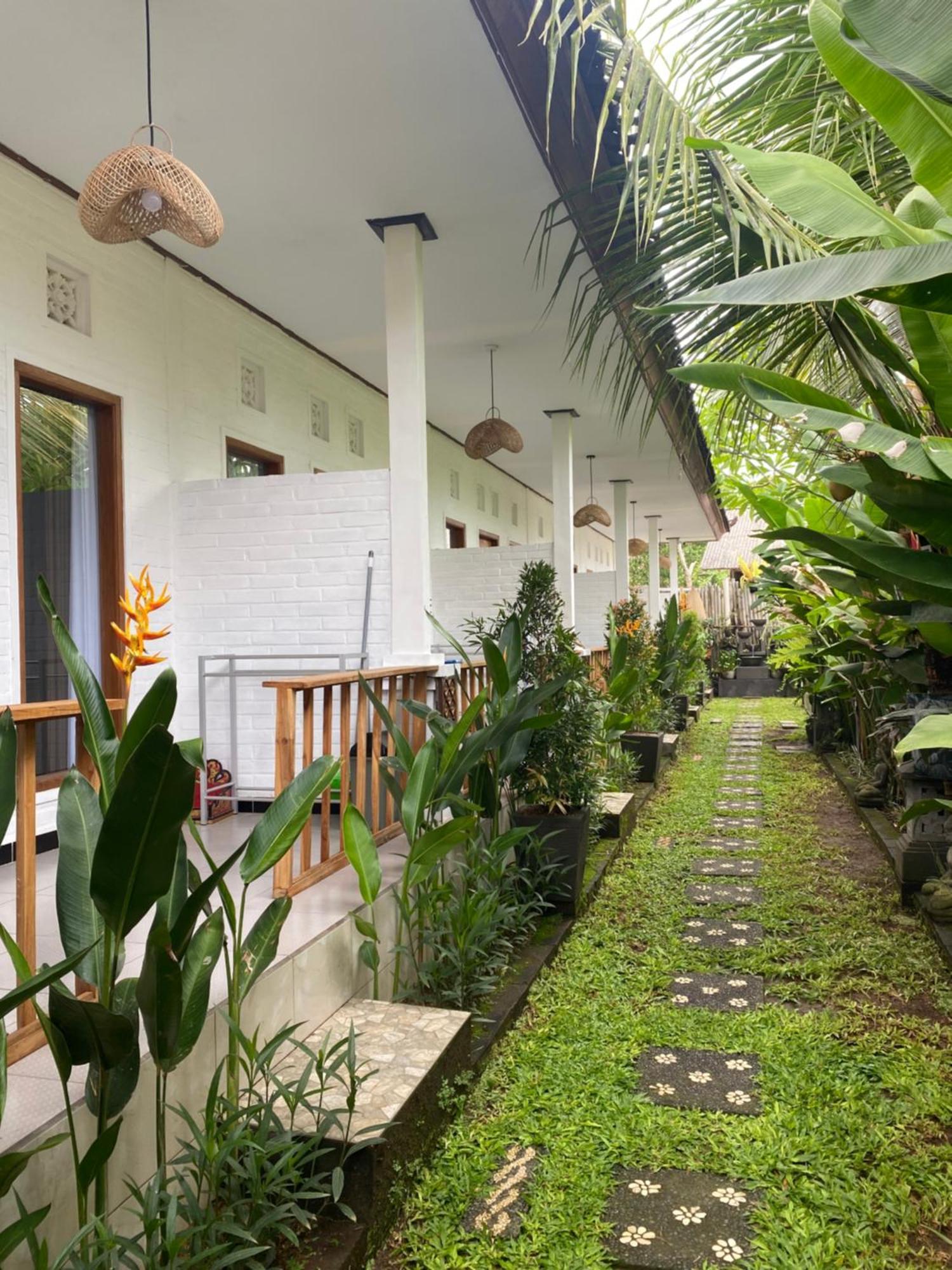 Blue Waves Balangan Homestay Uluwatu Esterno foto